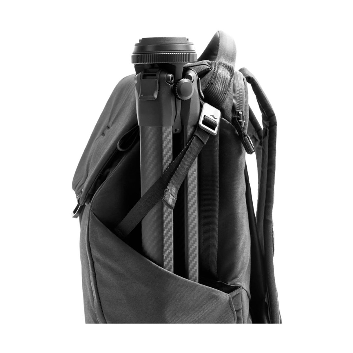 peak_design_everyday_backpack_v2_20l_charcoal_05